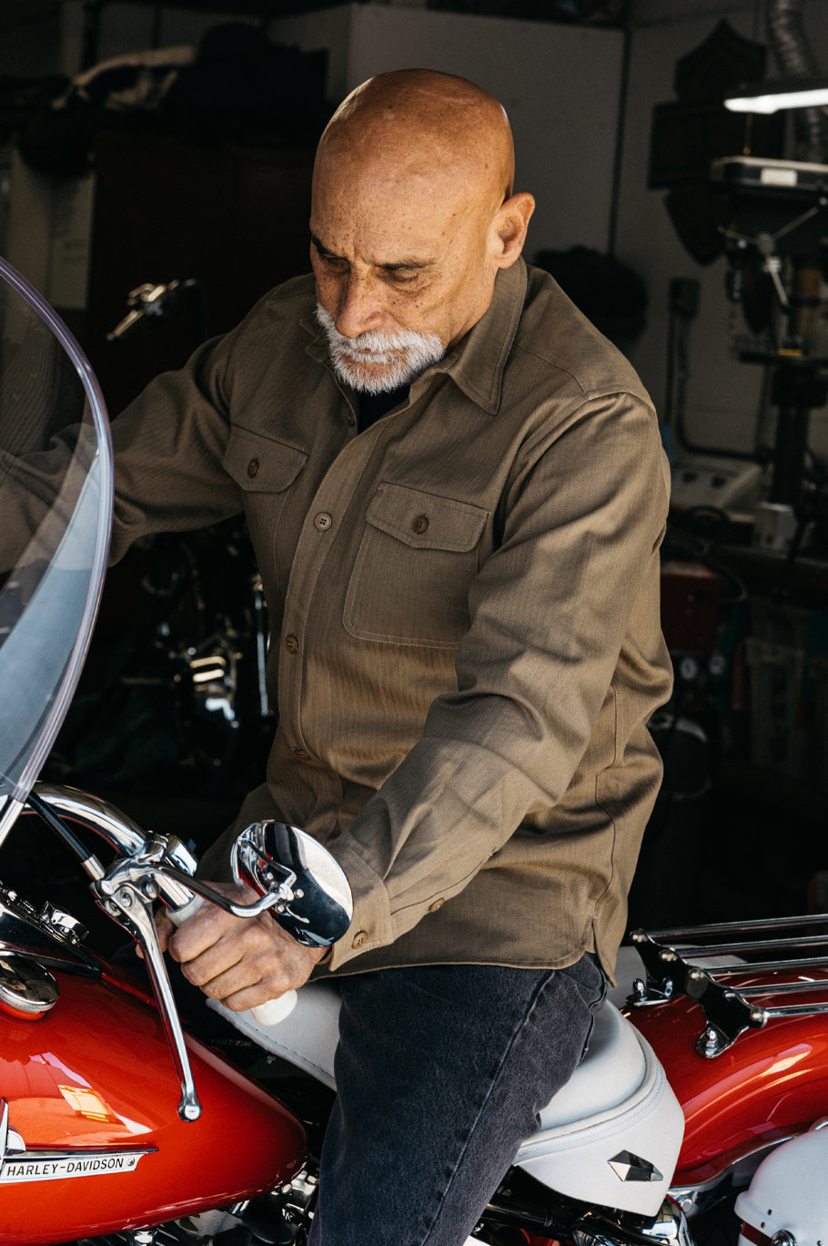 Roy Herringbone Shirt Media Shirt with Bike